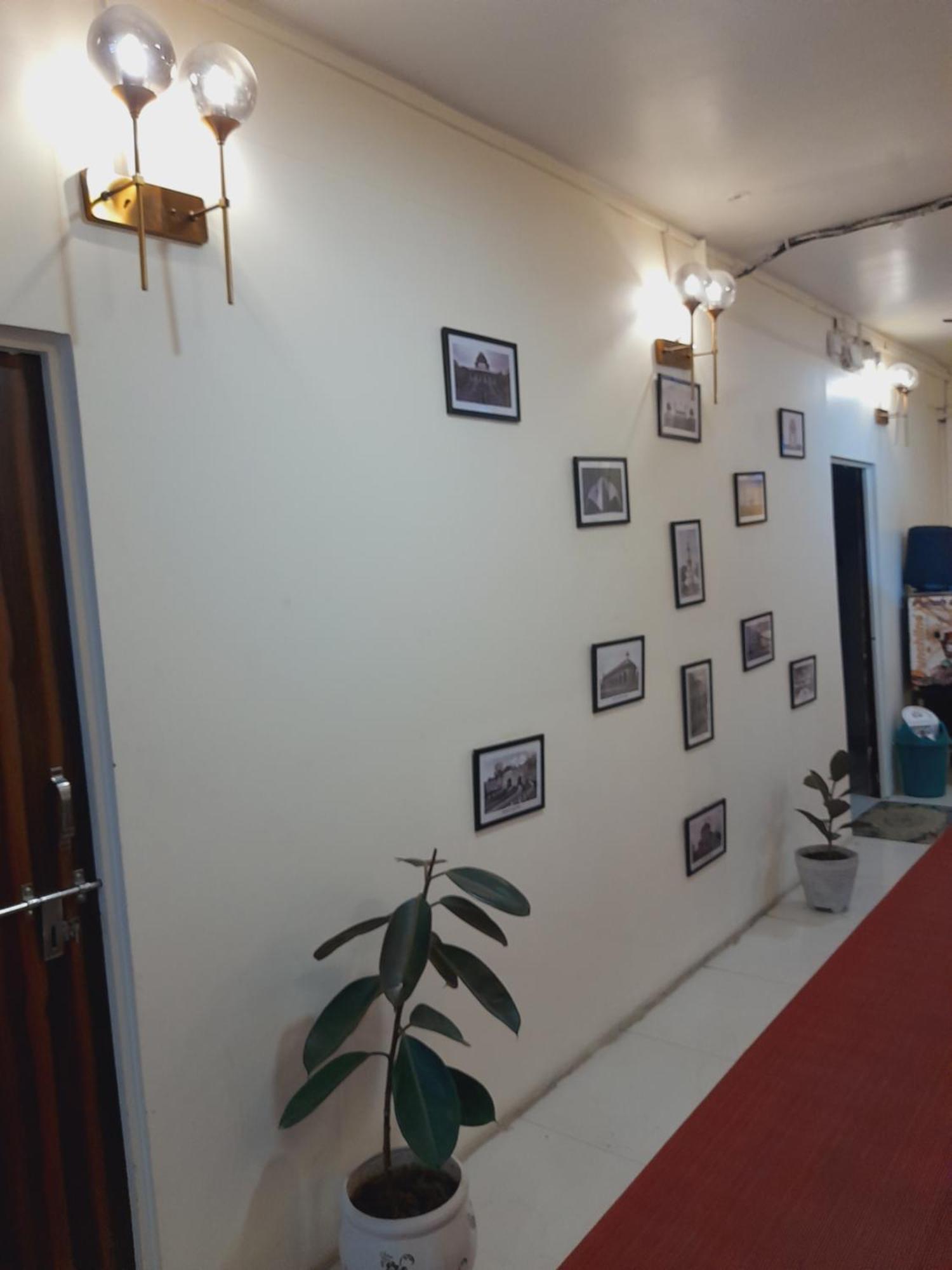 Homestay Ac Dormitory Нью-Делі Екстер'єр фото