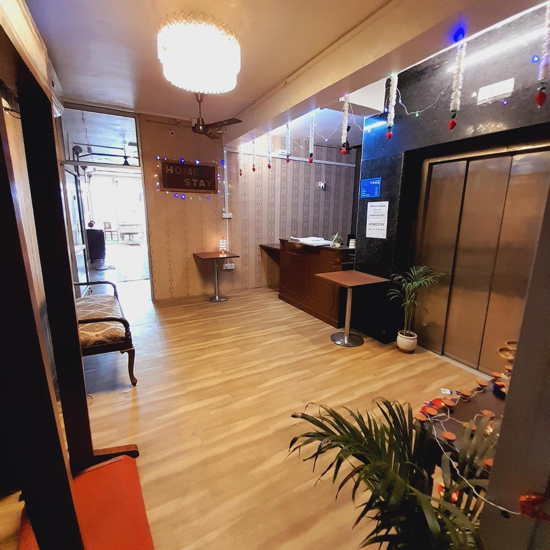 Homestay Ac Dormitory Нью-Делі Екстер'єр фото