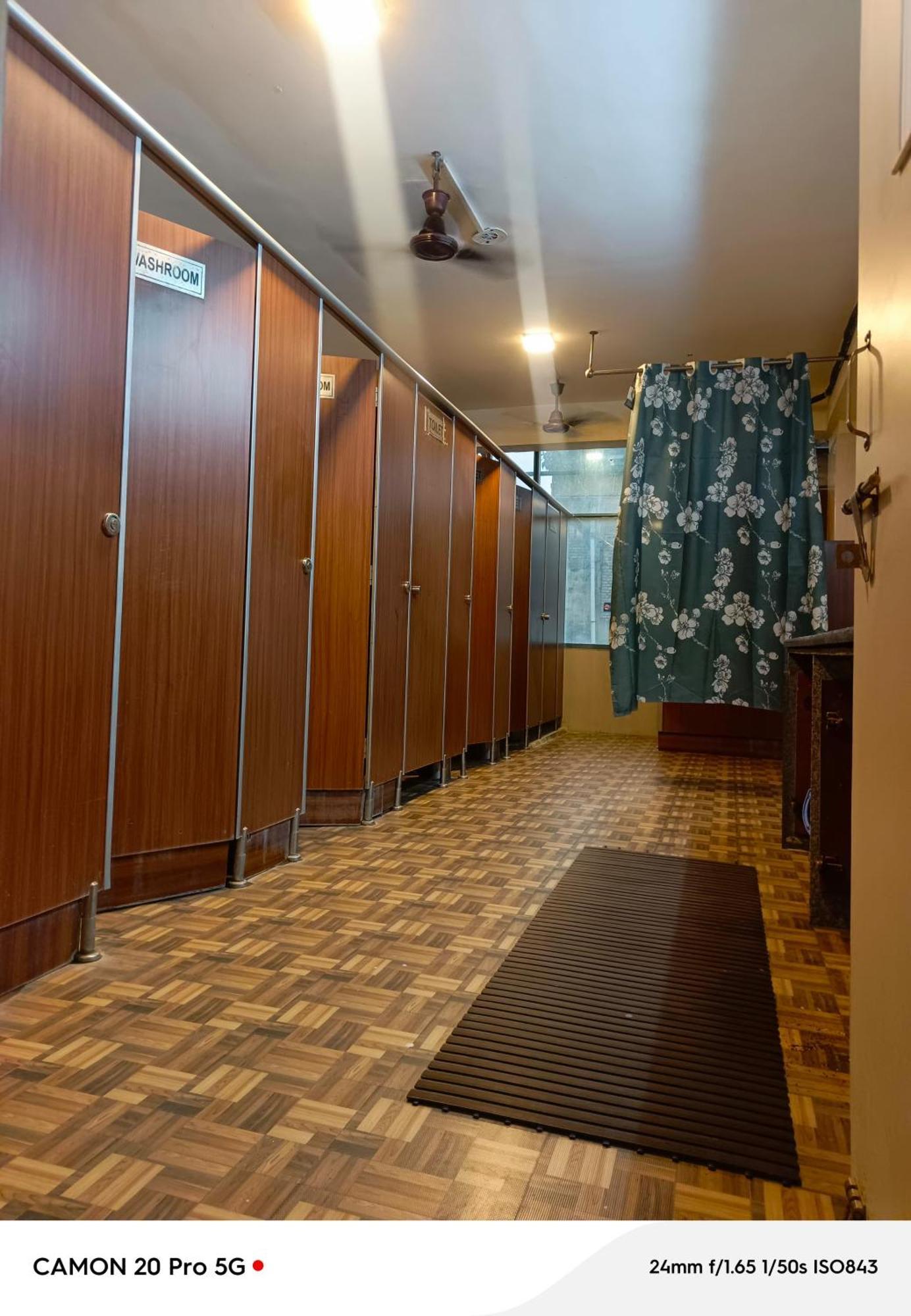 Homestay Ac Dormitory Нью-Делі Екстер'єр фото