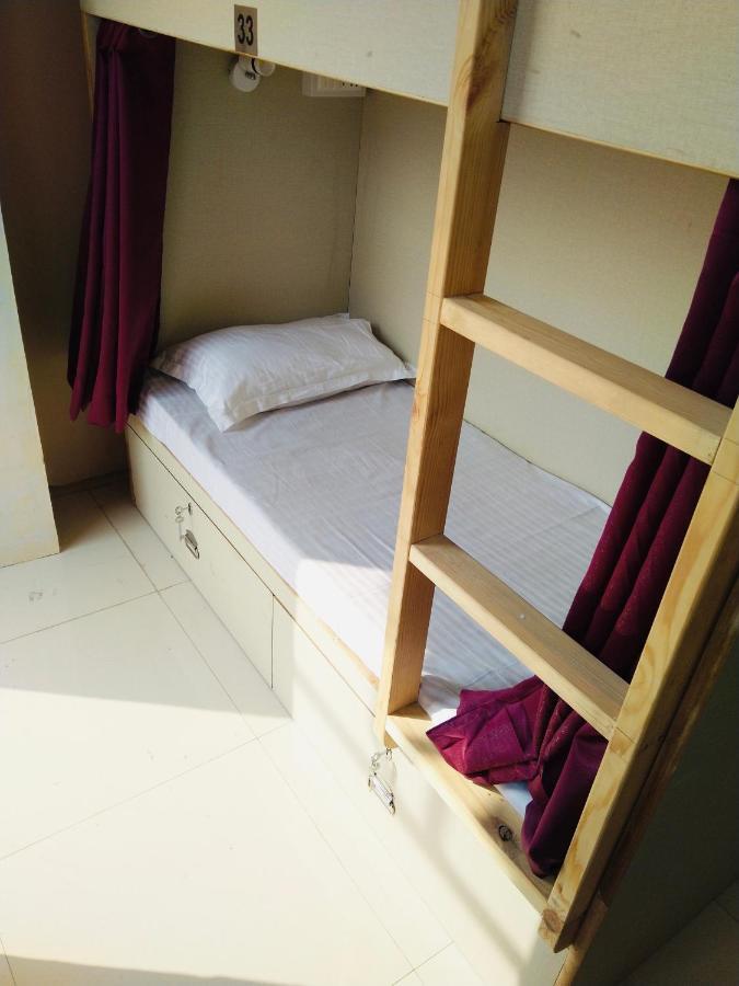 Homestay Ac Dormitory Нью-Делі Екстер'єр фото